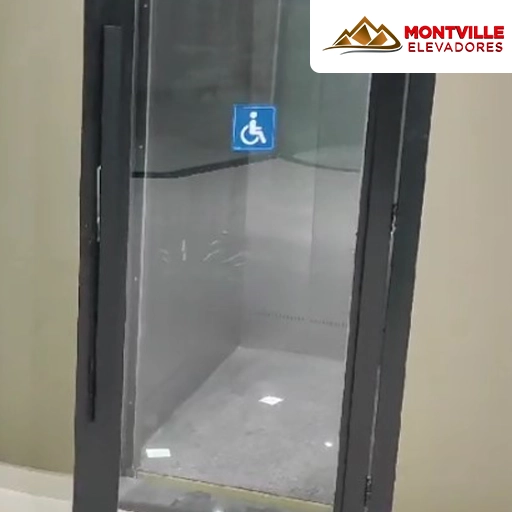 Elevador automático para PCD: acessibilidade total